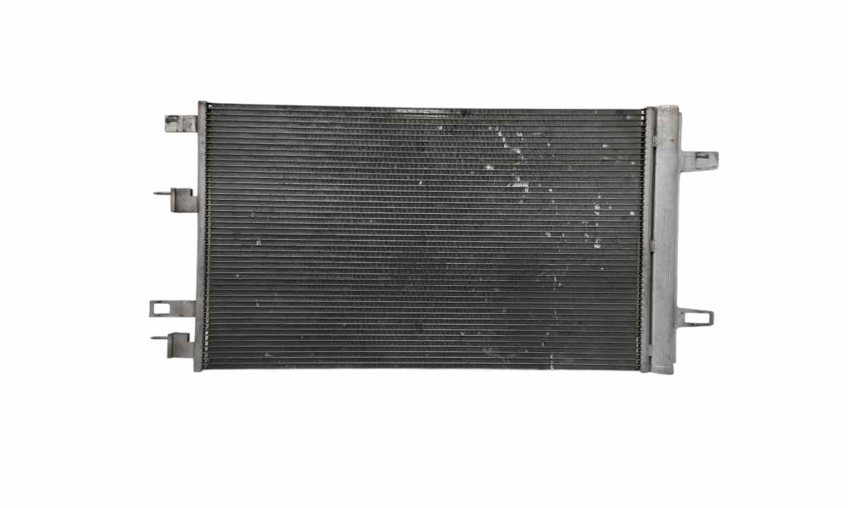 Radiatore A/C per Mercedes GLA (2020 - )