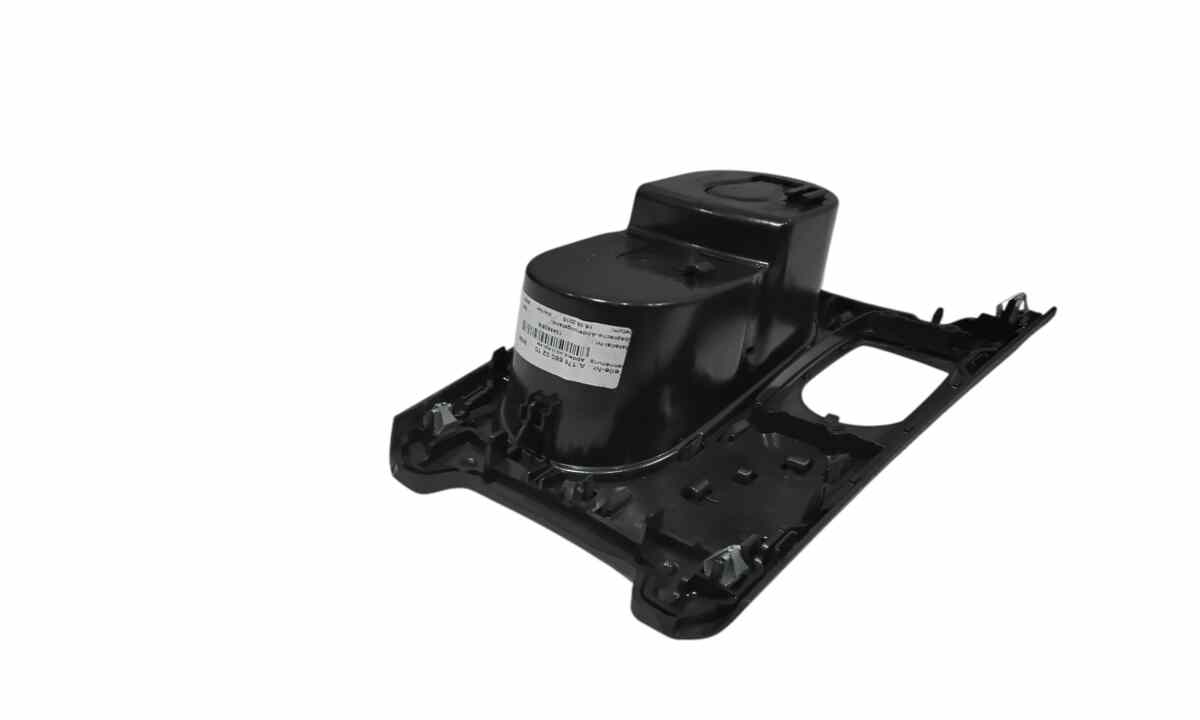 Porta bicchiere per Mercedes Gla Serie (2013 - In produzione)